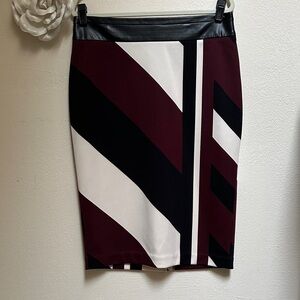 Worthington Burgundy and Black Pencil Skirt